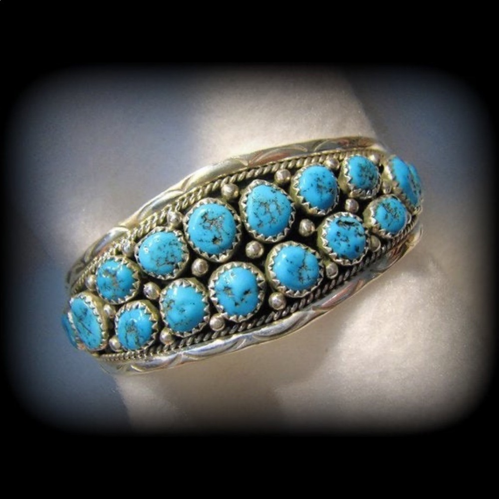 Vintage ANNIE CHAPO Navajo sterling turquoise nugget cuff bracelet
